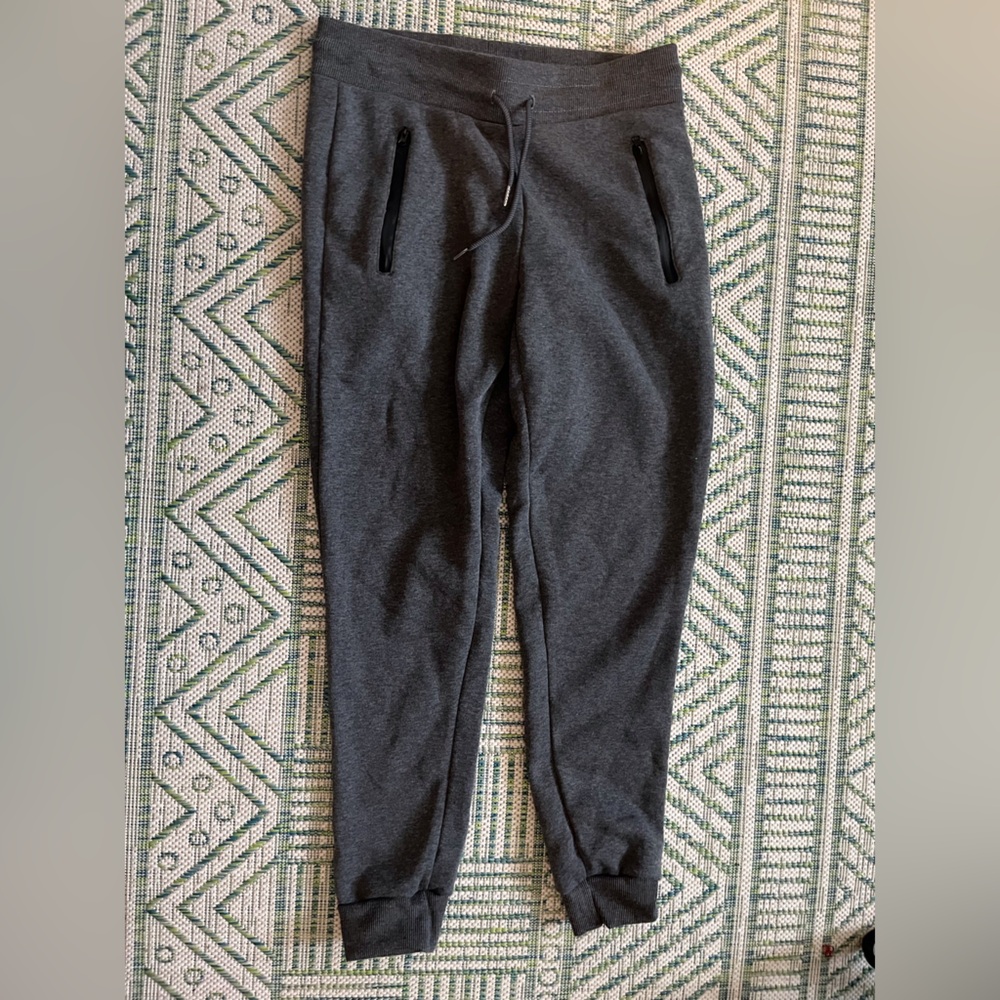 Rudolph Cotton Blend Joggers M Dark Gray Athleisure Athletic VGUC Cozy